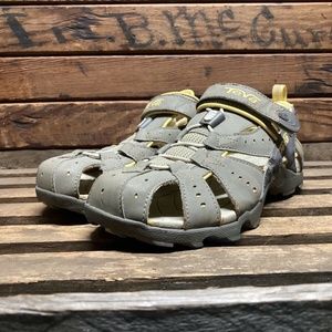 Teva S/N 6944 Womens Gray sz 7 Water Shoe
